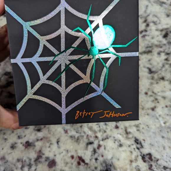 Betsy Johnson cute bat earrings - Picture 5 of 6